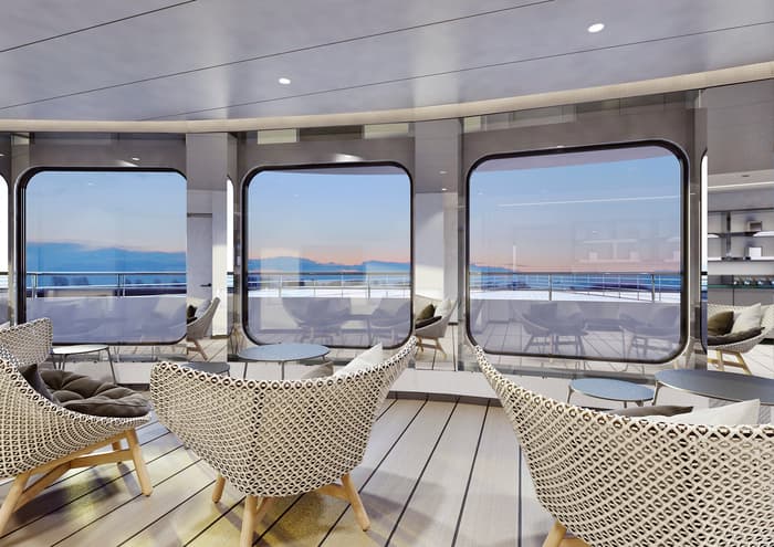 Emerald Cruises - Emerald Azzurra - Observation Lounge.jpg